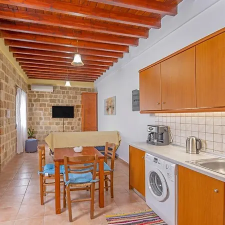 Apartment Margaritis Luxury Medieval House