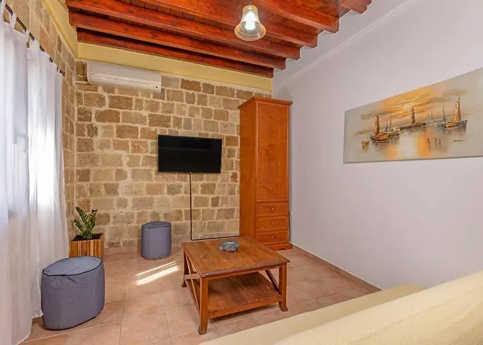Margaritis Luxury Medieval House * Rhodes City